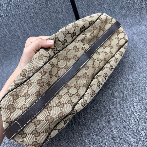 Gucci Leather Shoulder Bag 450-071425 - Picture 10 of 15